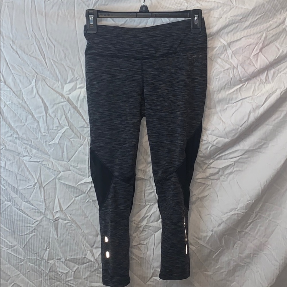 Avia Gray/Black Marble Athletic Leggings